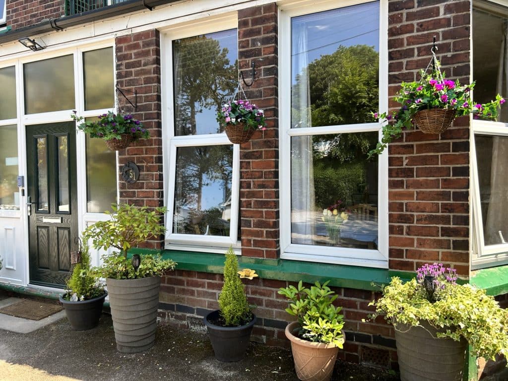 Alder Grange photo 8