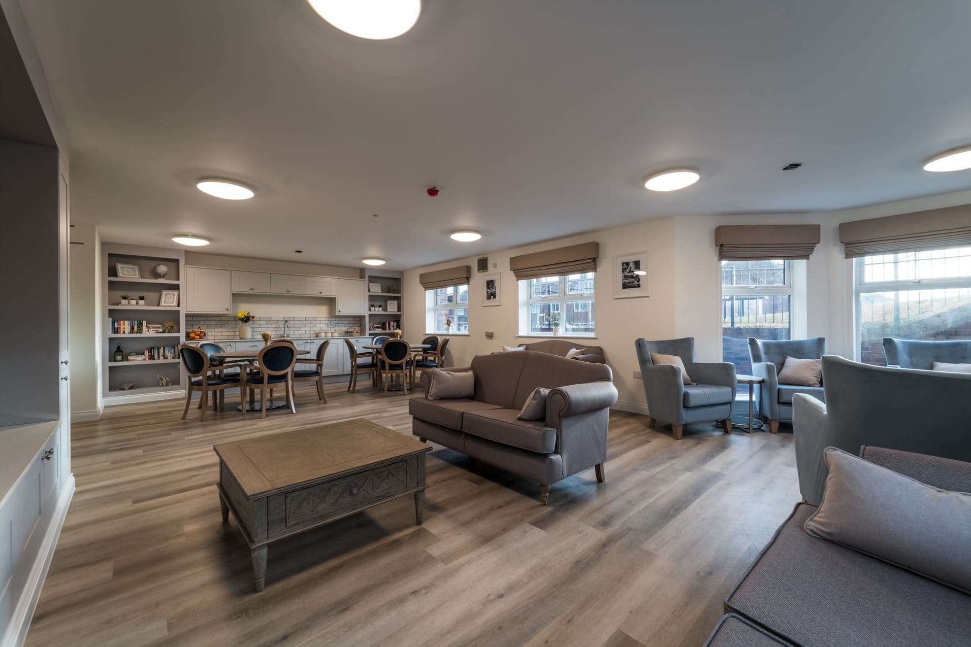 Hampton Manor photo 6