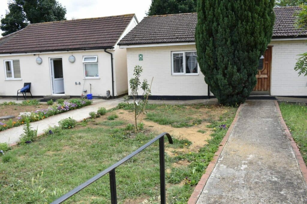 Barons Lodge Sutton photo 4