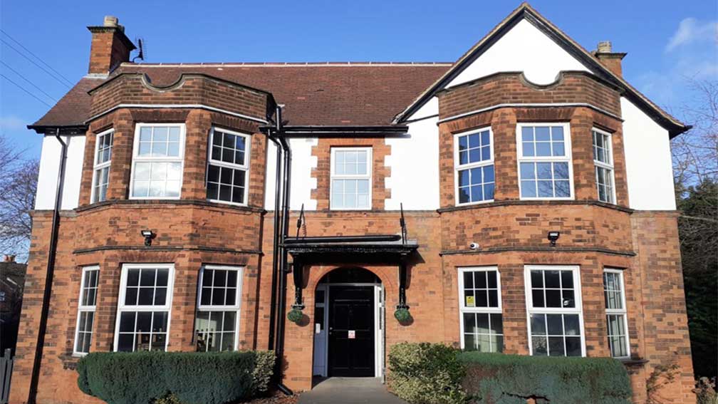 41 West Hill photo 3