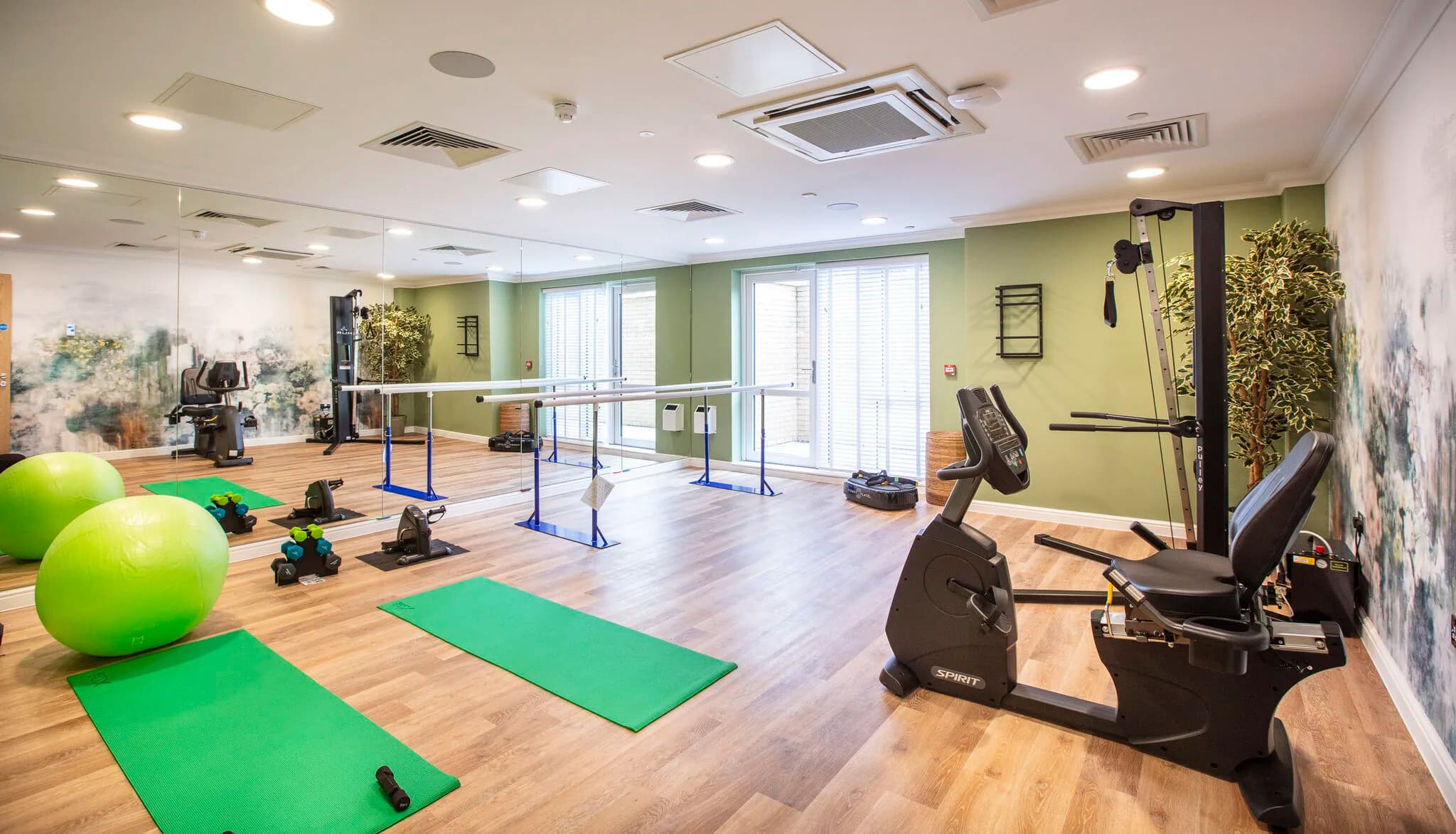 Henbrook House photo 2