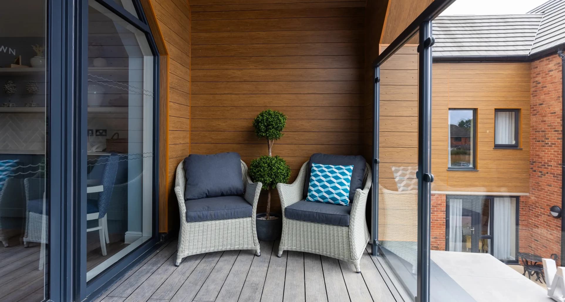 Henbrook House photo 12