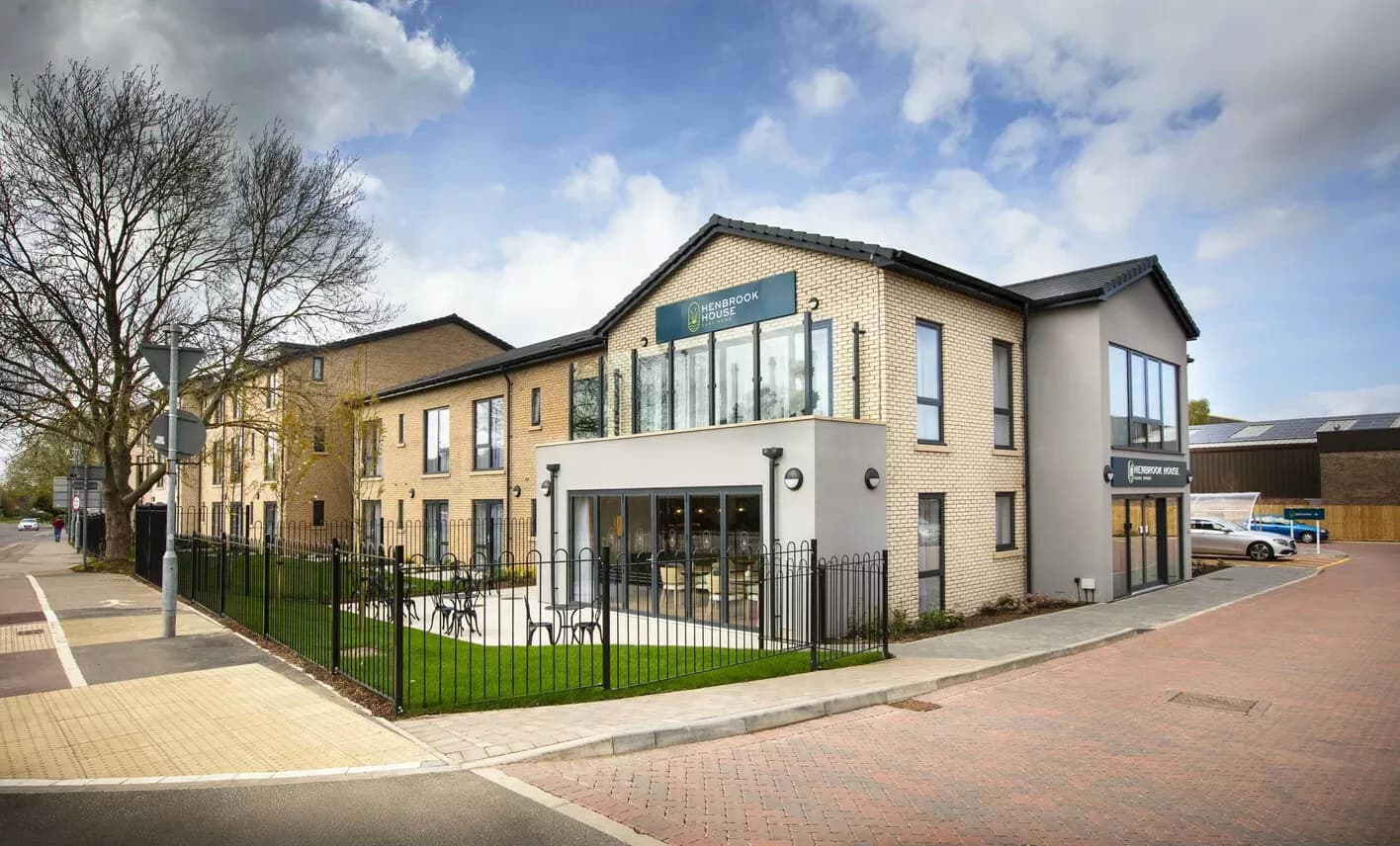 Henbrook House photo 6