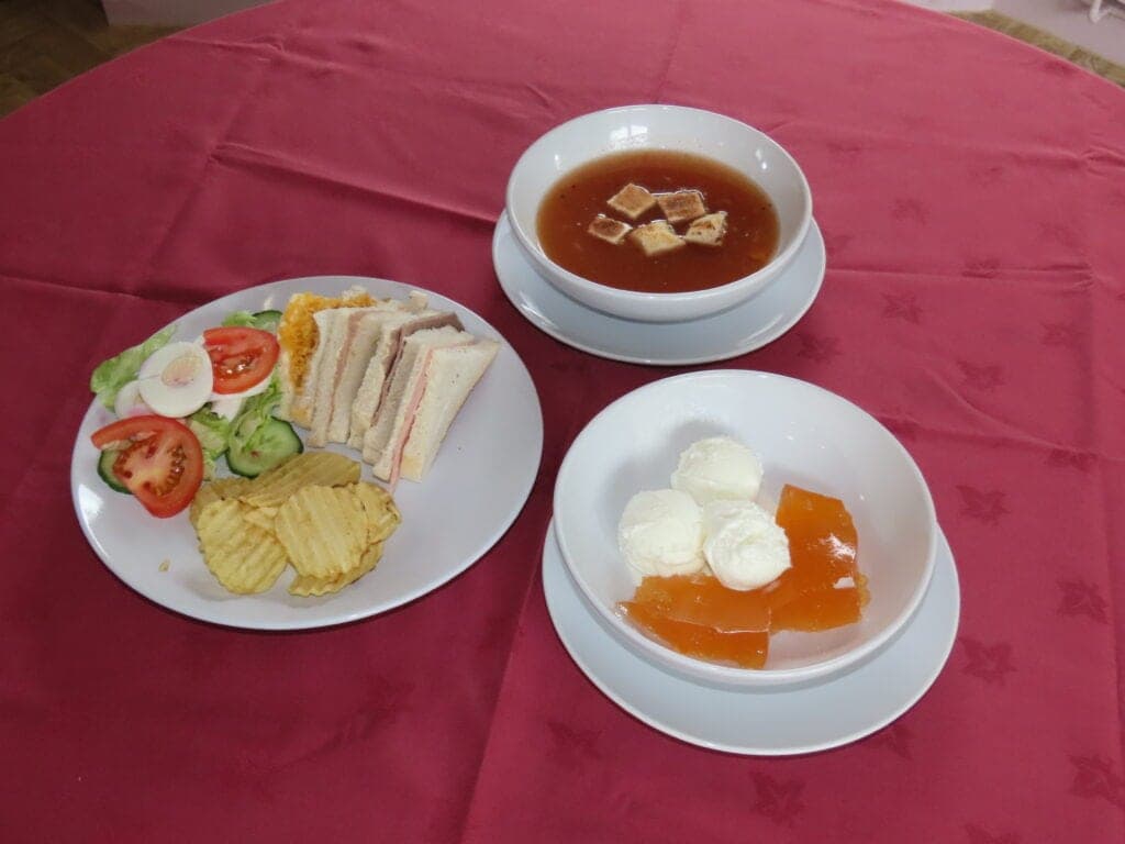 Knowles Court Care Home photo 9