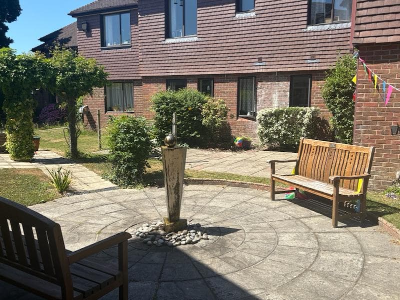 Oakdene Nursing Home photo 6