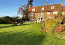 The Knolls Care Centre