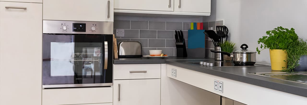 1 Sewardstone Close photo 2