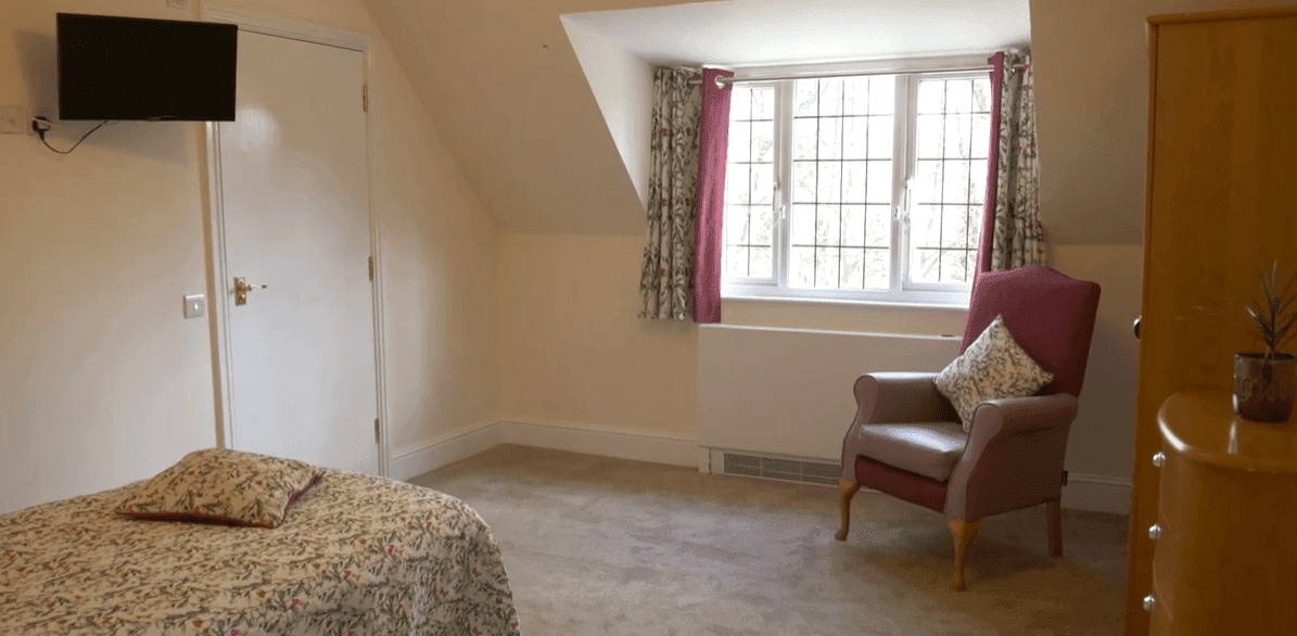 Burnham Lodge photo 6