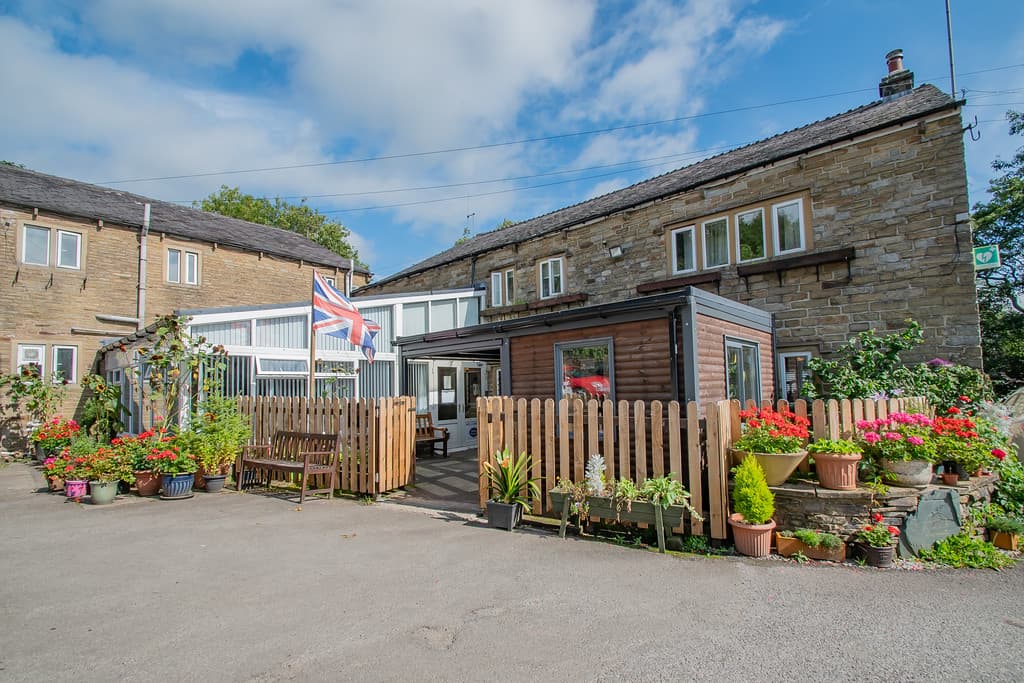 Holme Manor Care Home photo 4