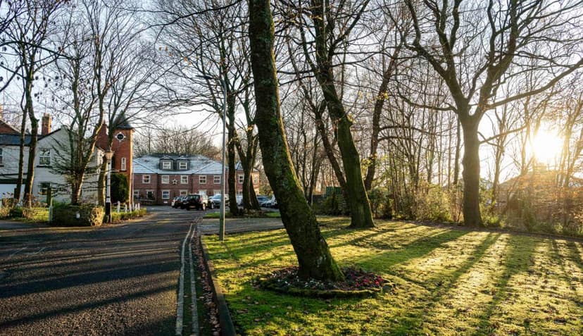 The Lakes Care Centre