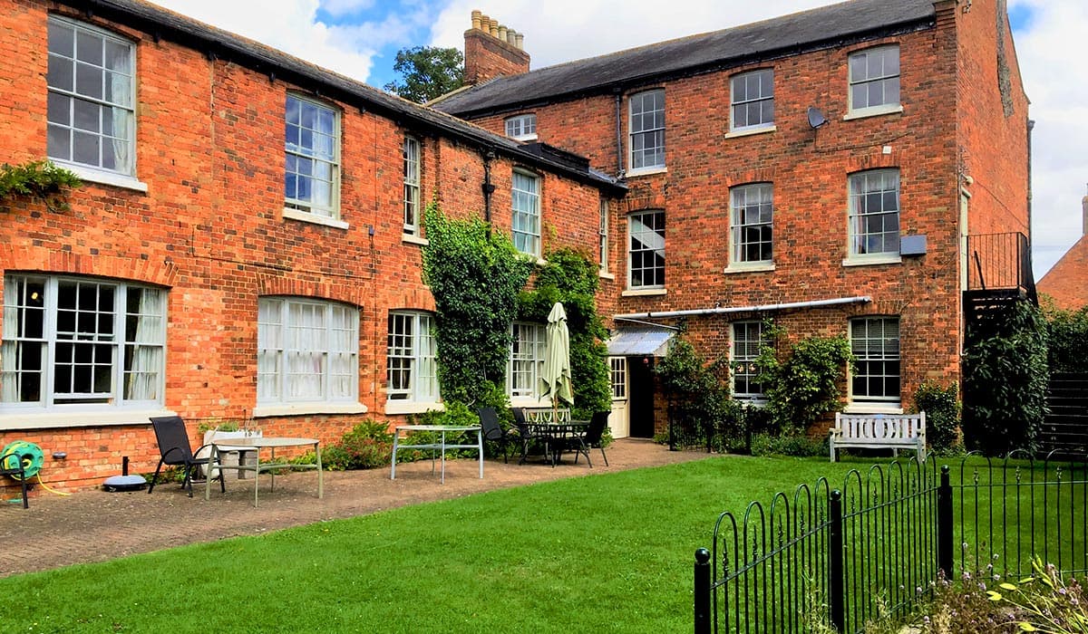 Lathbury Manor Care Home photo 2