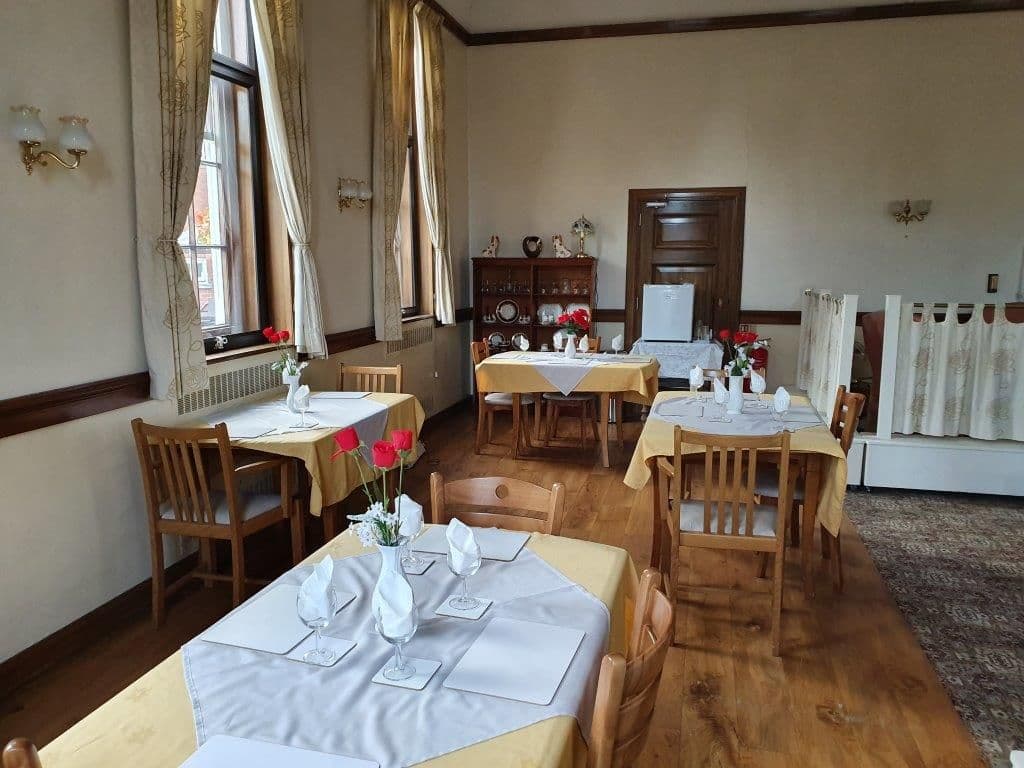 The Georgians (Boston) Limited - 50 Wide Bargate Boston photo 4