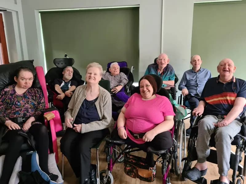 Mayfield Court photo 10