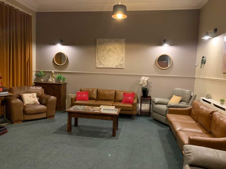 Oak Tree House Residential Care Home photo 5