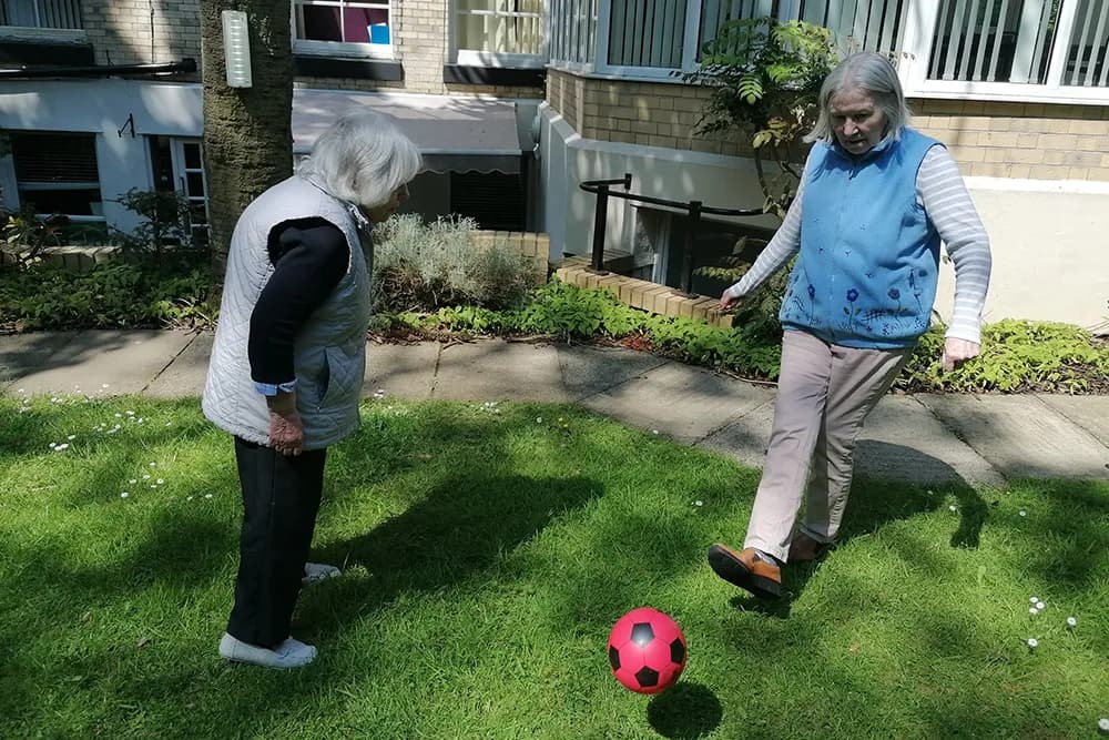 Oldfield Bank Residential Care Home photo 7
