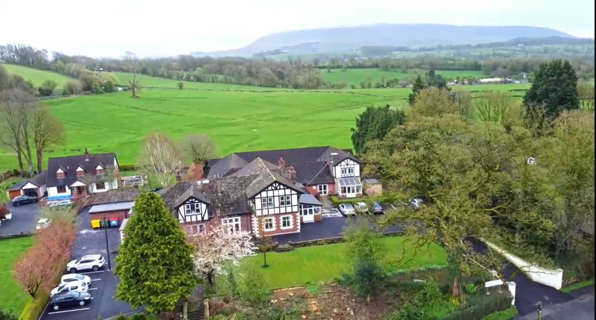 Townfield and Coach House photo 2