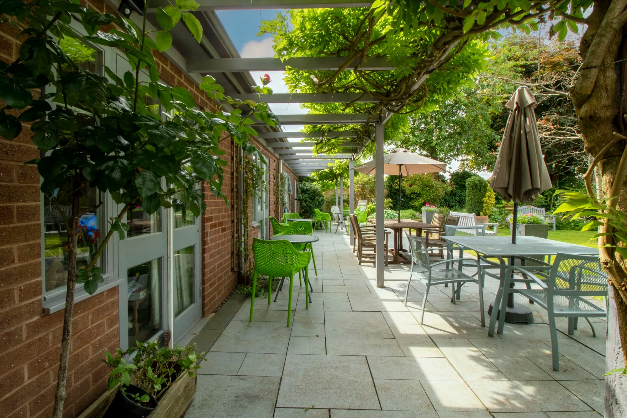 Westbury Nursing Home And Westbury Garden Suite photo 11