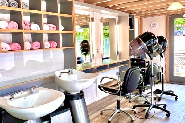 Westbury Nursing Home And Westbury Garden Suite photo 12