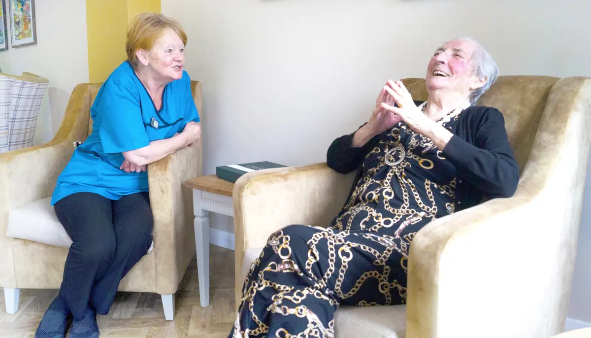 Broom Lane Care Home photo 4