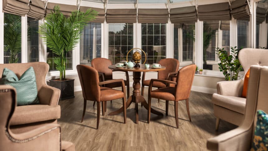 Huntercombe Hall Care Home photo 12