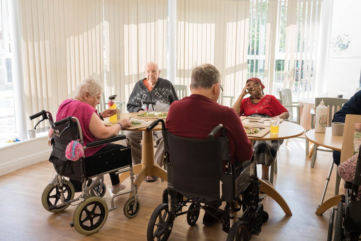 Beechdale Manor Care Home photo 9