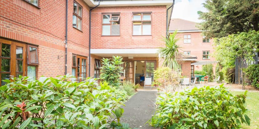 Alexander Court Care Centre