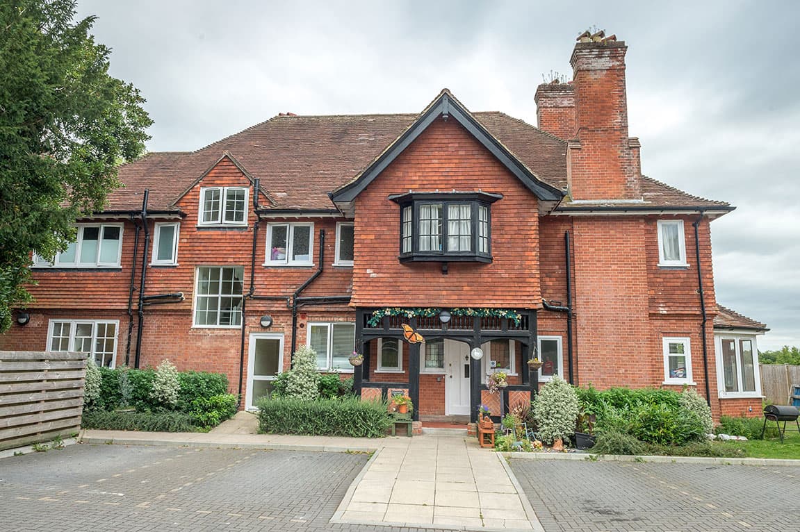 Compton House photo 2