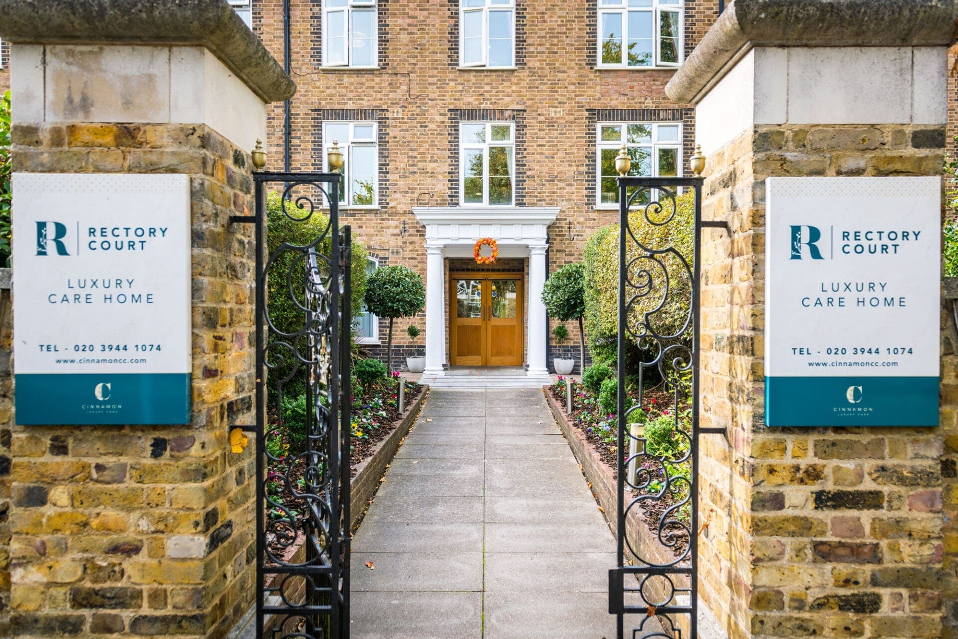 Rectory Court photo 5