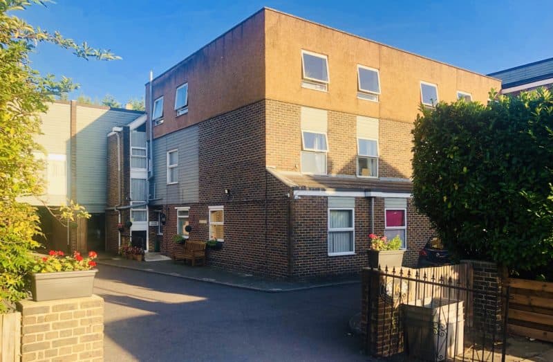 Eastbrook House photo 7