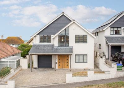 13 Manor Crescent photo 6