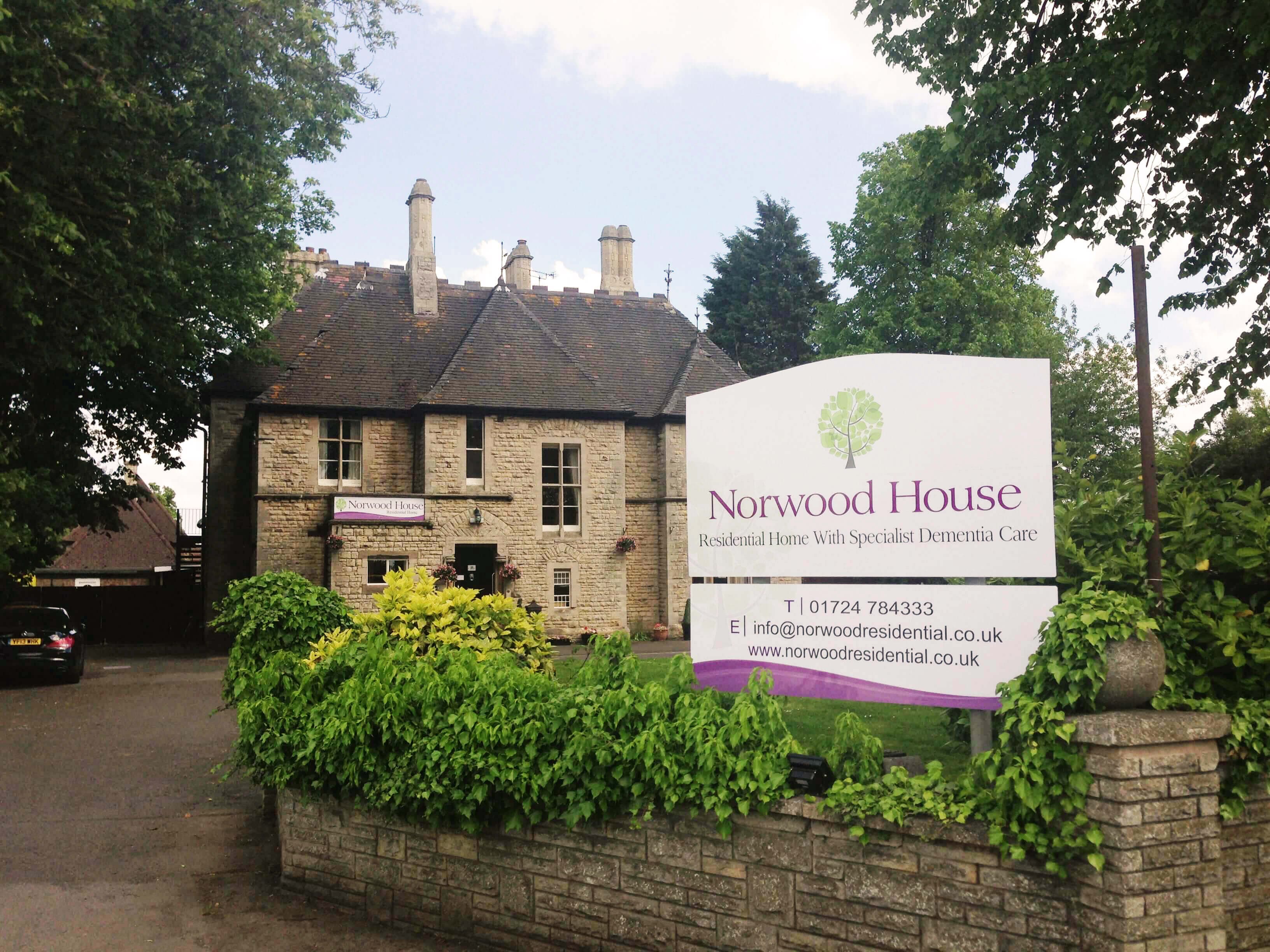 Norwood House photo 6