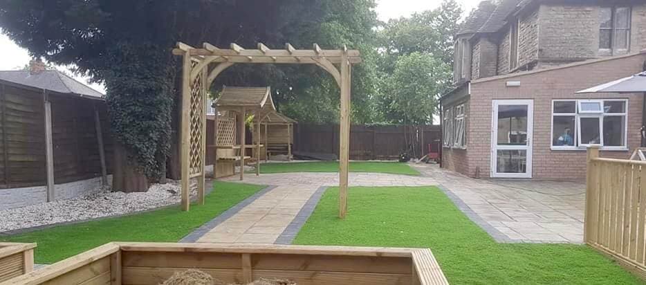 Norwood House photo 9