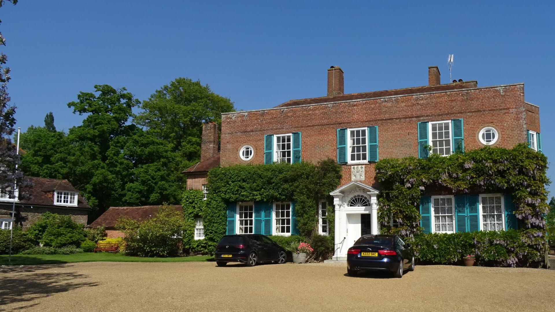 Peasmarsh Place photo 3