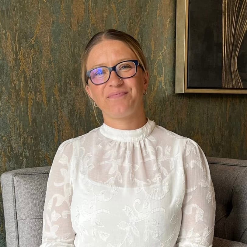 Rosewood Manor photo 2