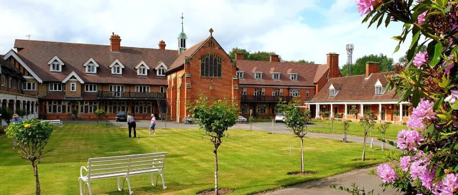 College of St Barnabas photo 6