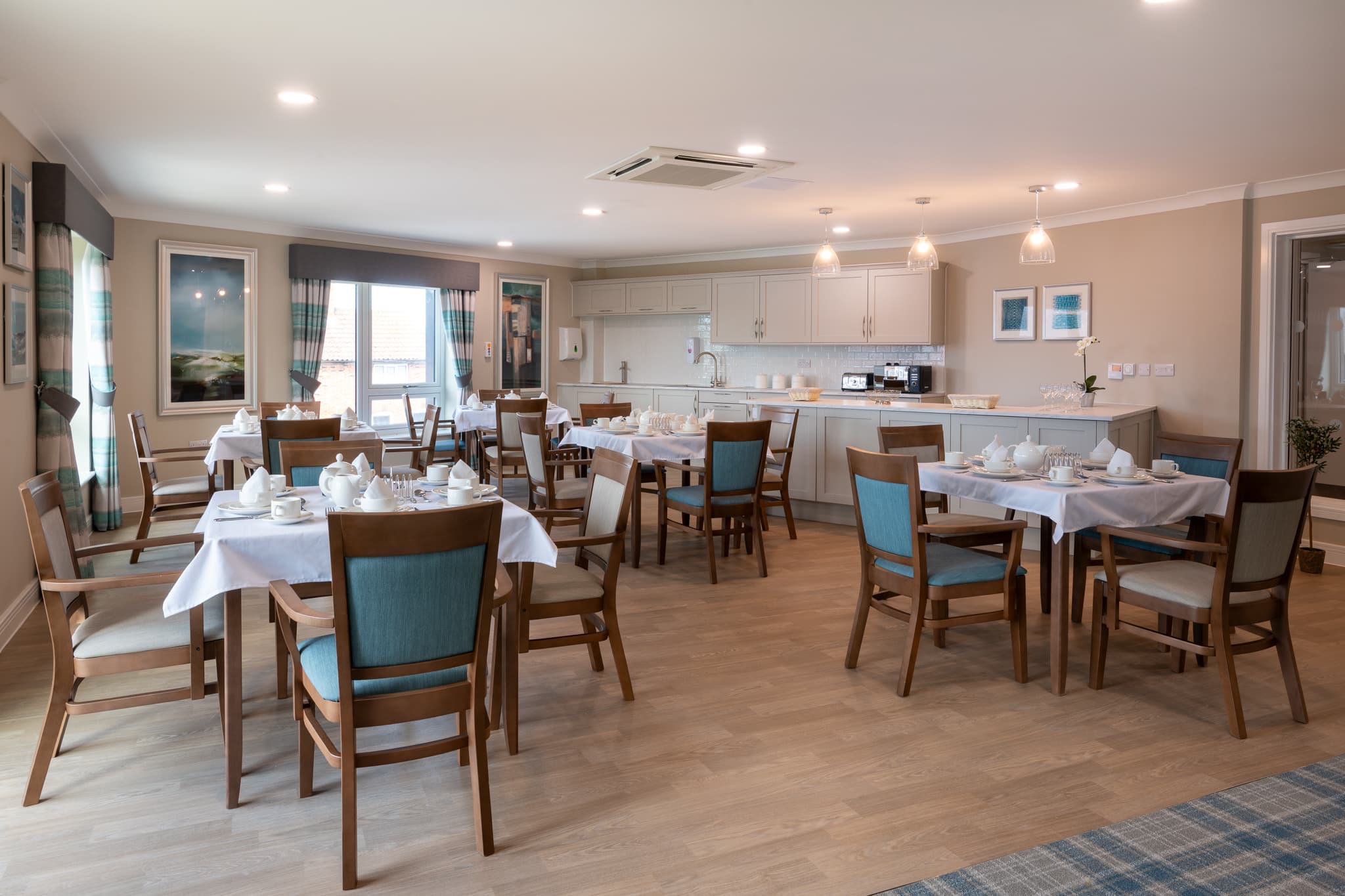 Lincoln Manor Care Home photo 5