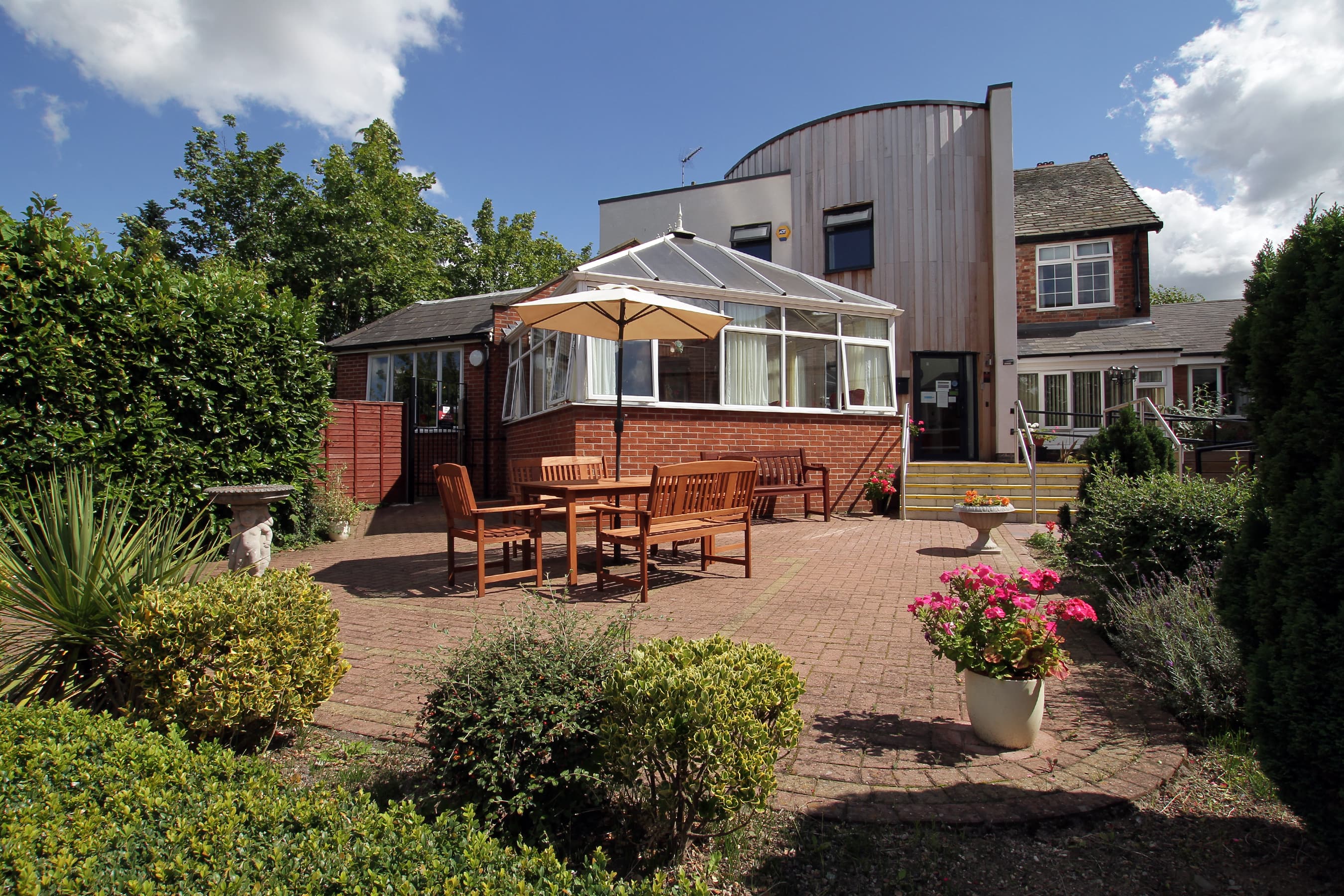 Manor Residential Home (Arnold) Limited photo 4