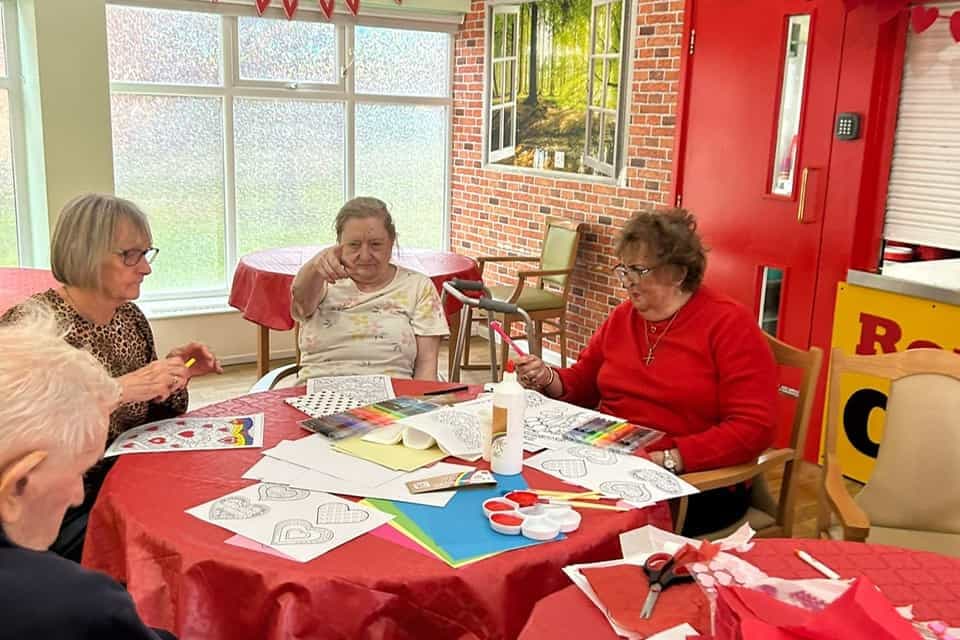 Holly Tree Lodge EMI Care Home photo 2