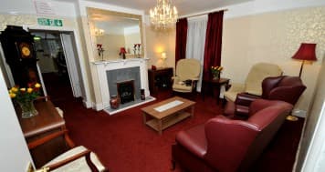 Victoria Royal Beach photo 2