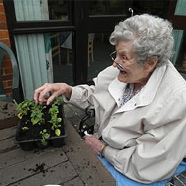 Woking Homes photo 12