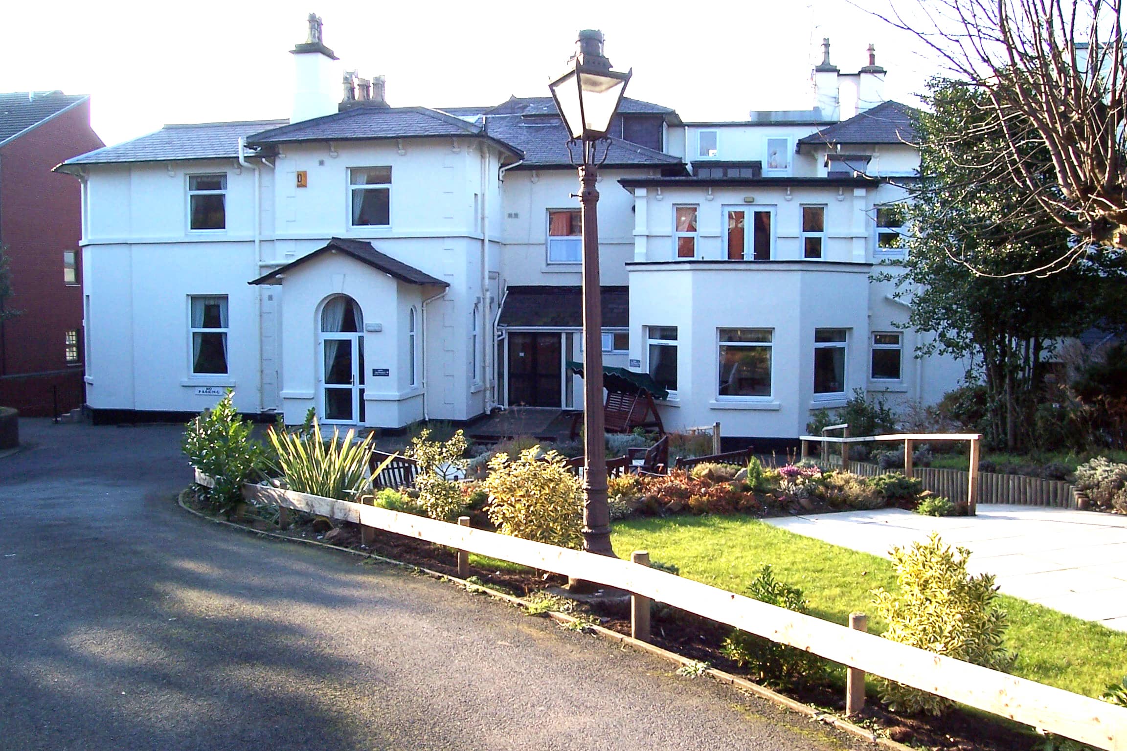 Exterior at Abbeyfield Lear House