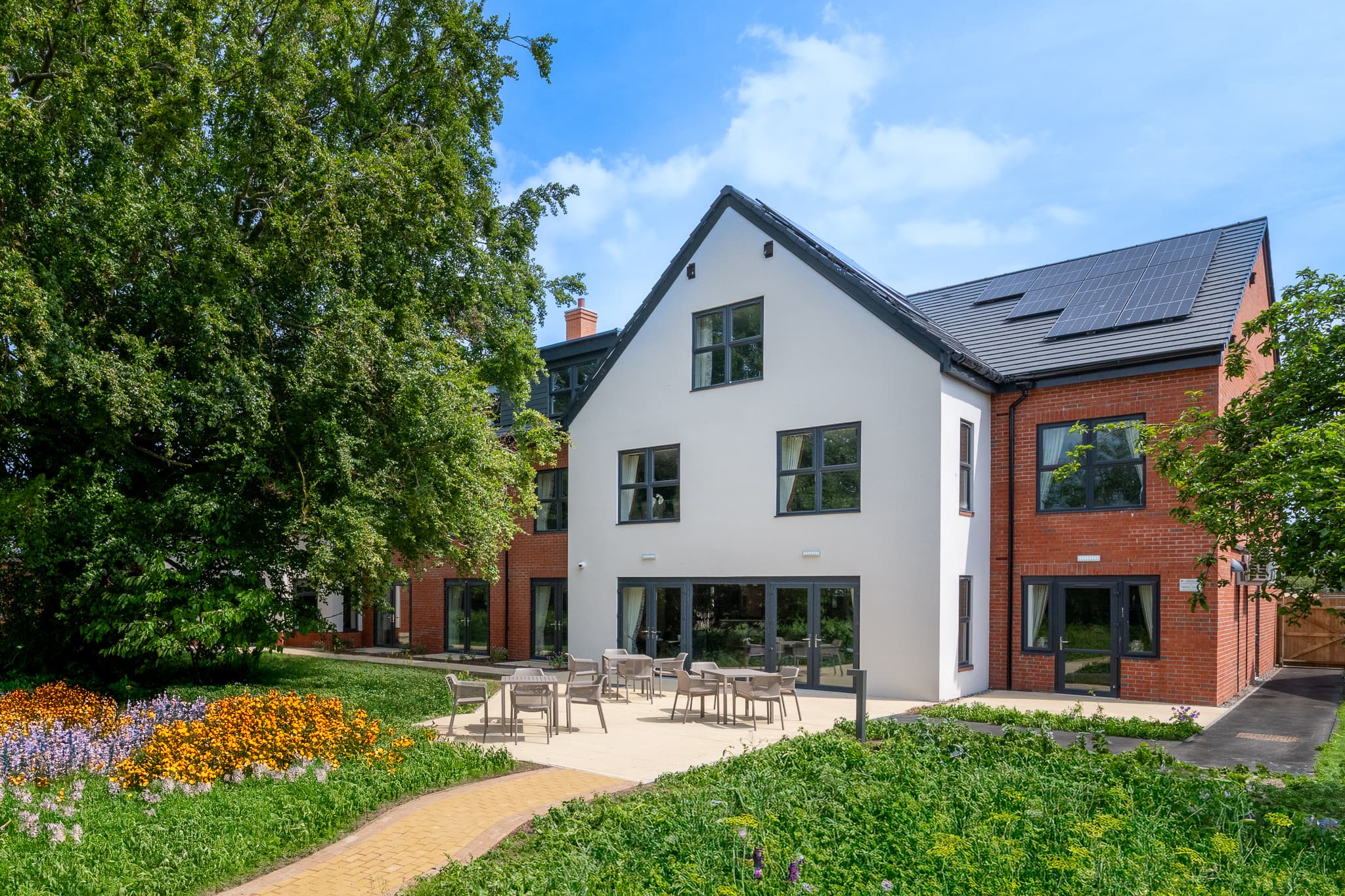 Exterior and garden at Beechwood Care Centre