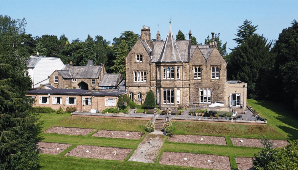 Exterior and garden at Bickham House