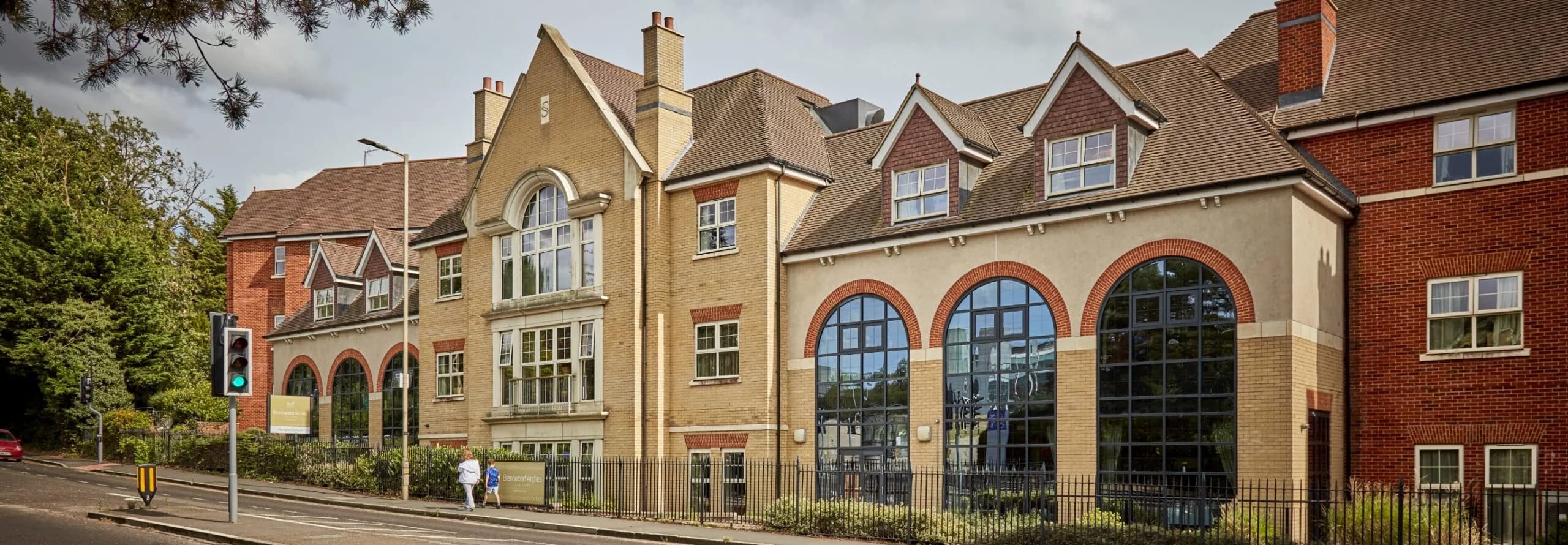 Exterior at Brentwood Arches Care Home
