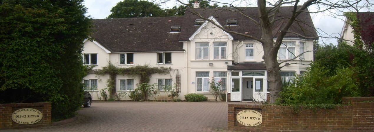Exterior at Knowle House Nursing Home