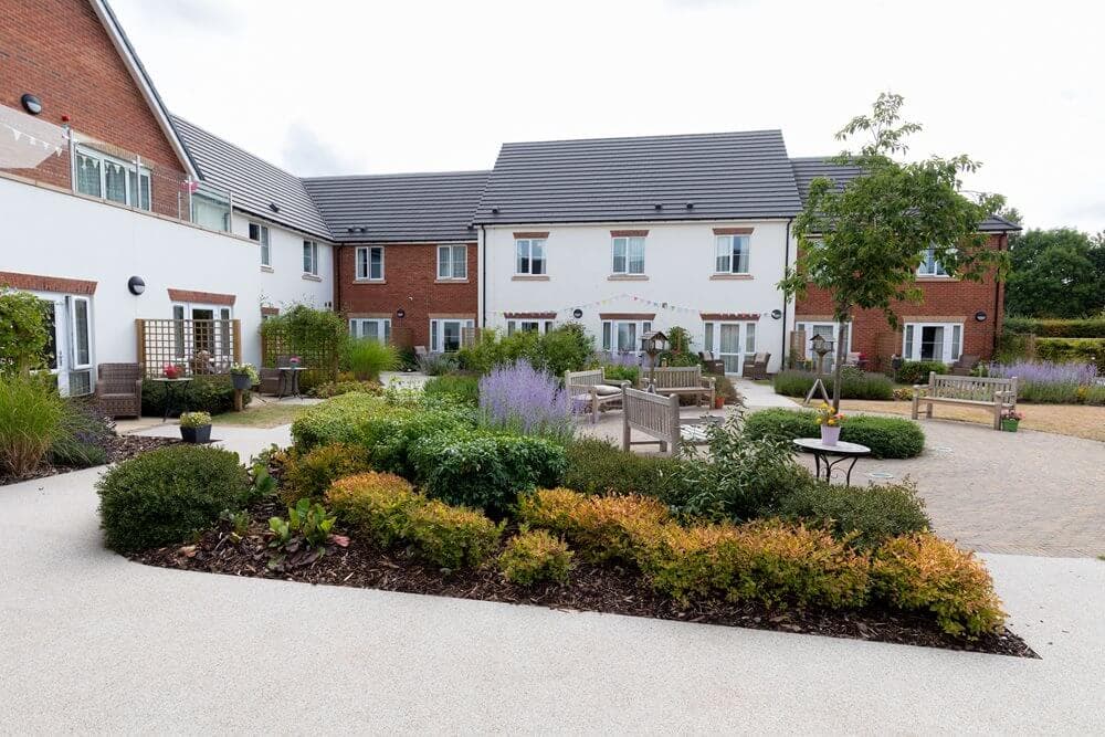 Garden at Lonsdale Mews