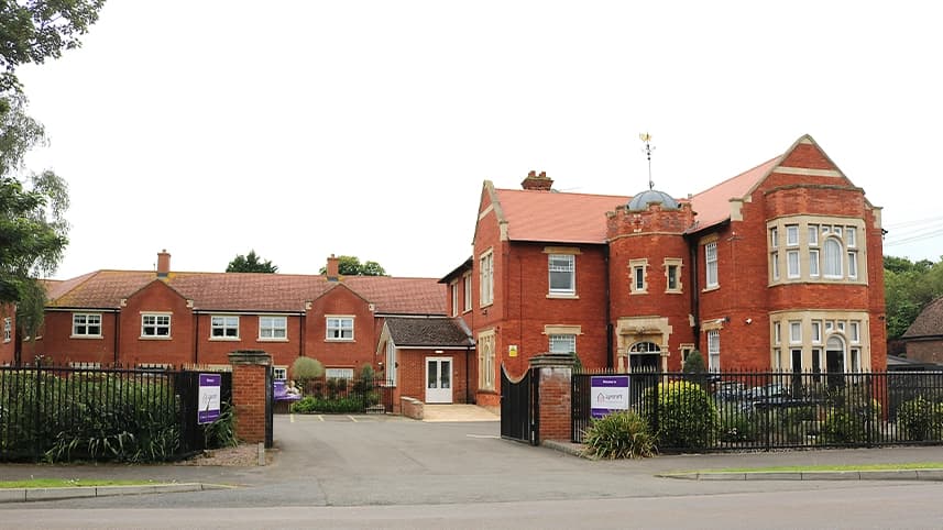 Exterior at Lyncroft Care Home