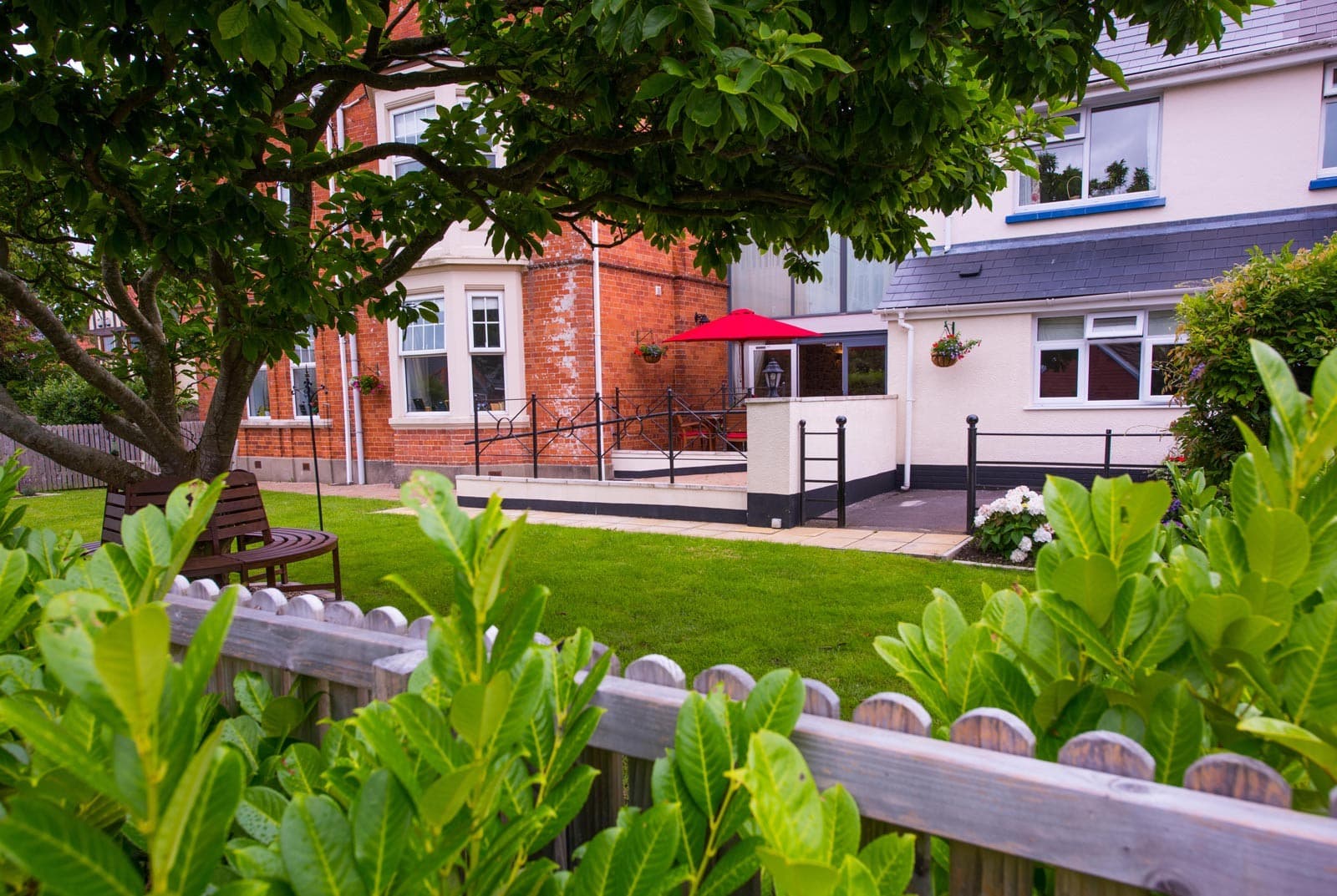 Exterior and garden at Park Lane Care Home