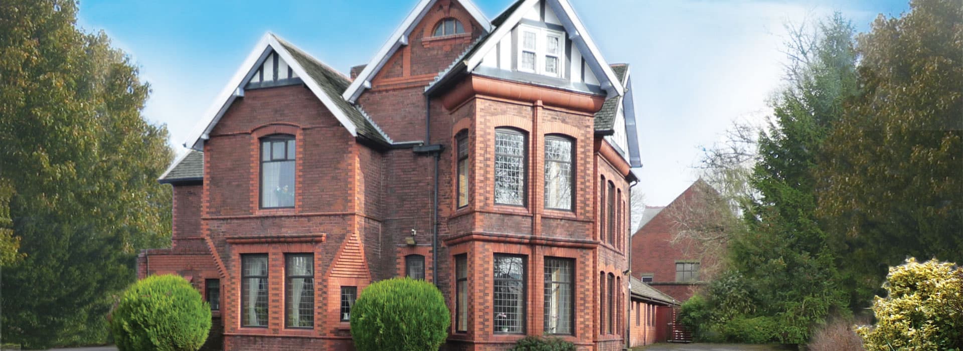 Exterior at Ravenswing Manor Residential Care Home