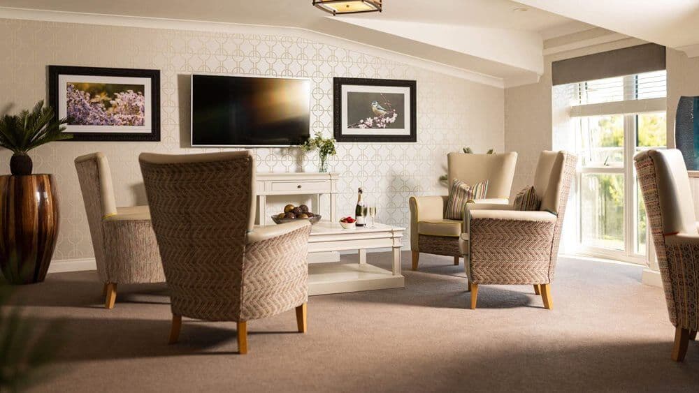 Lounge at Riverside Place